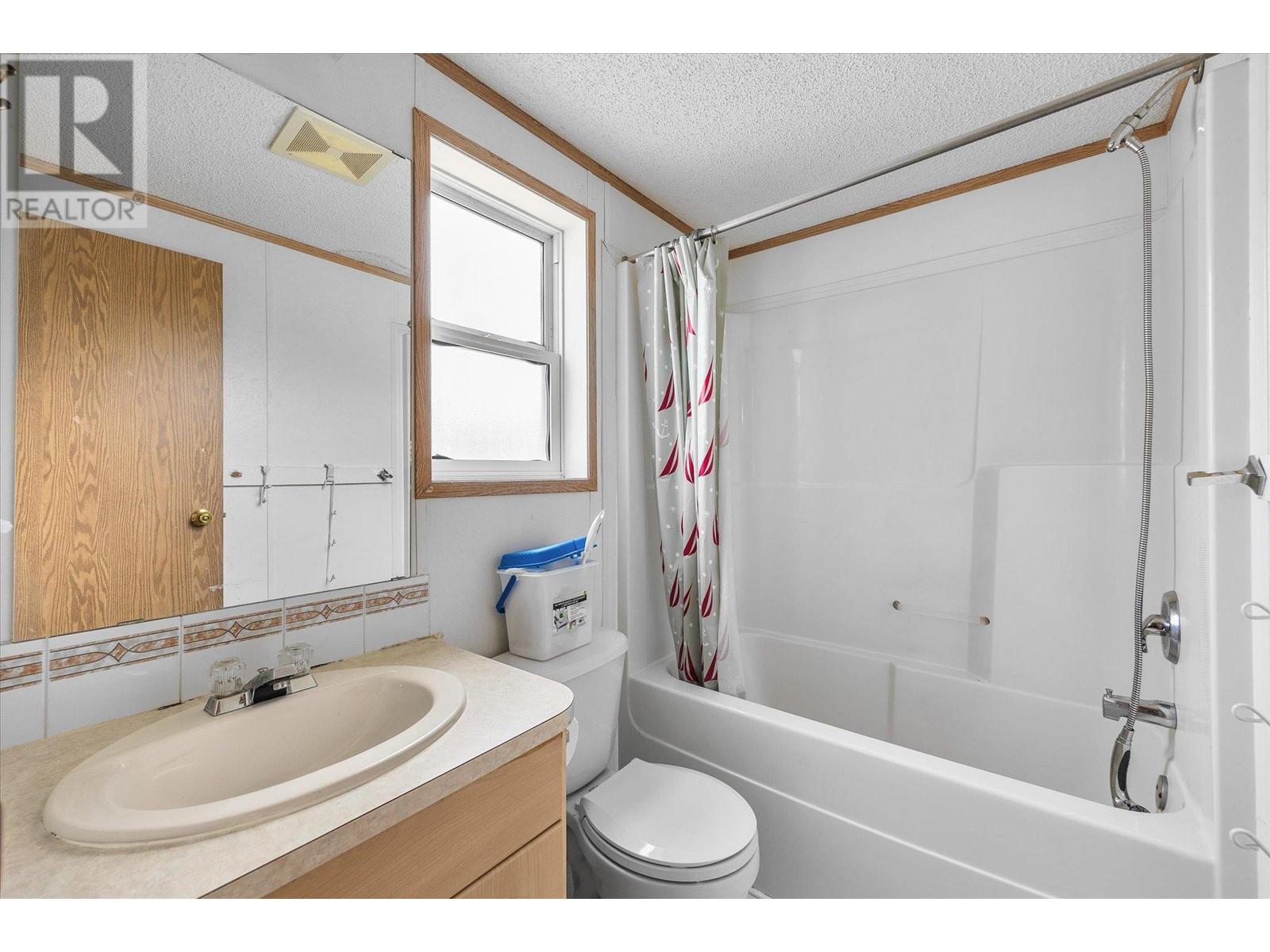 848 Webster Road, Kelowna