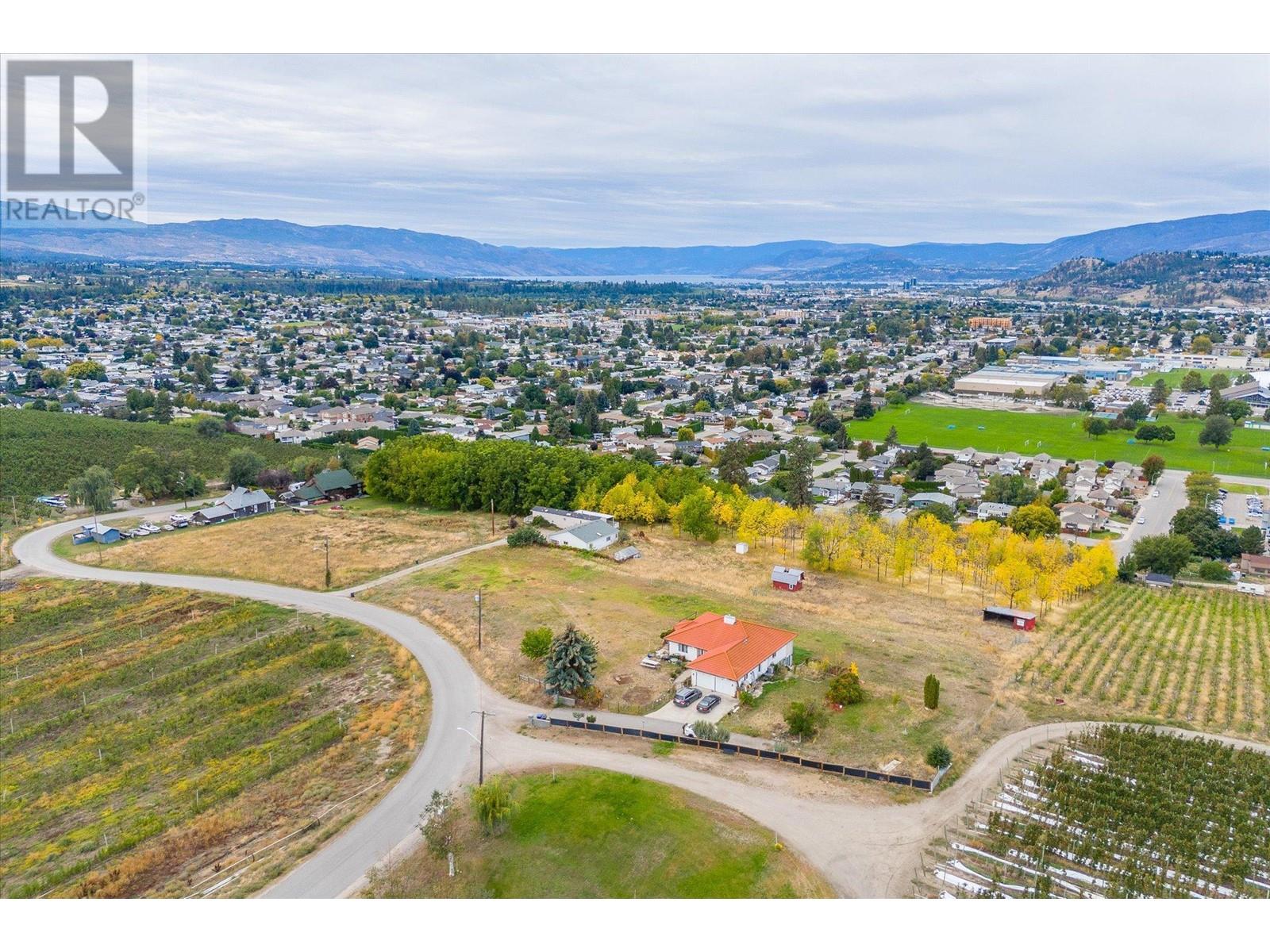 848 Webster Road, Kelowna