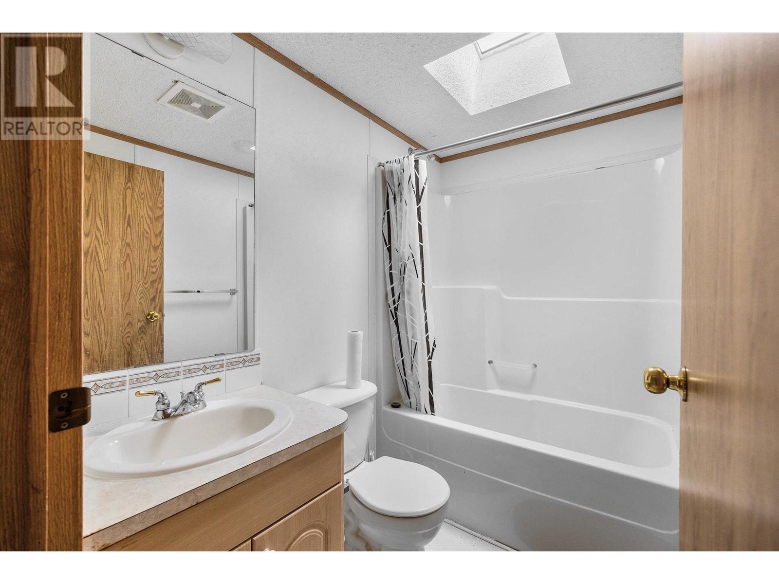 848 Webster Road, Kelowna