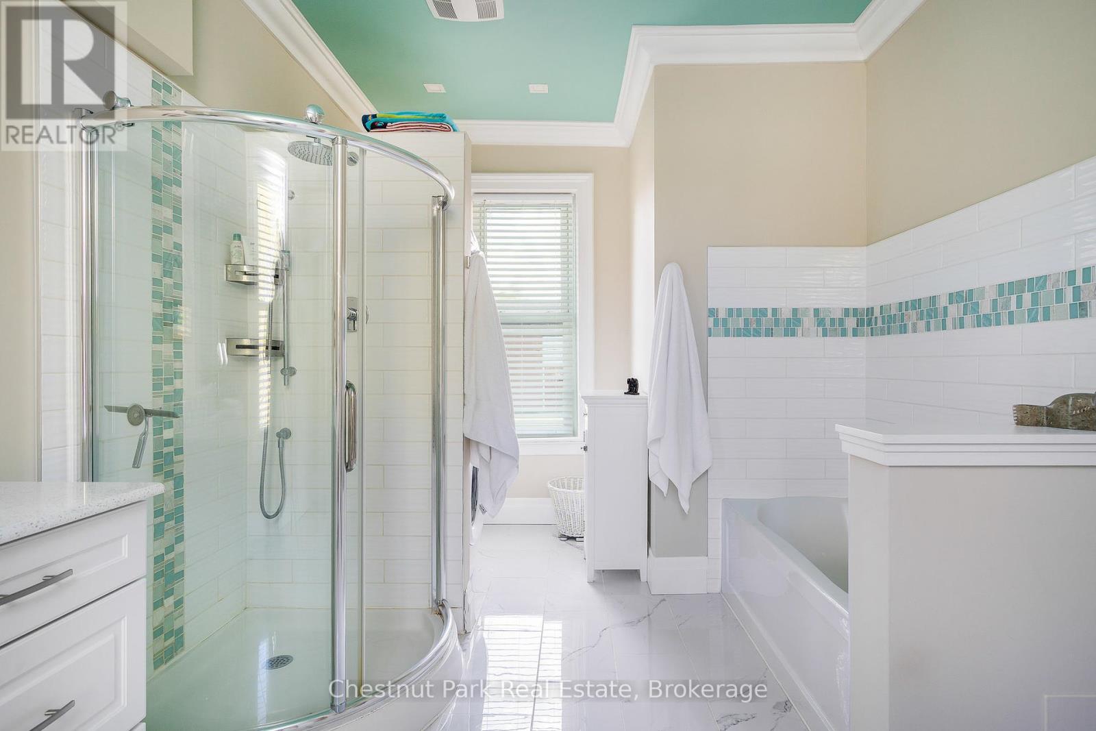 Photo 4 of 247 St Vincent Street, Meaford ON