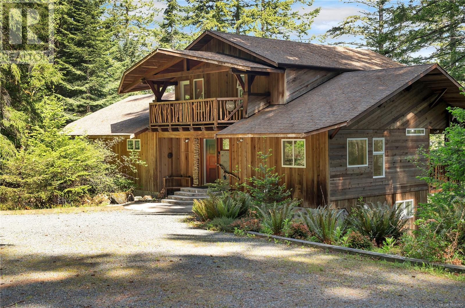 1747 Hyacinthe Bay Rd, Quadra Island