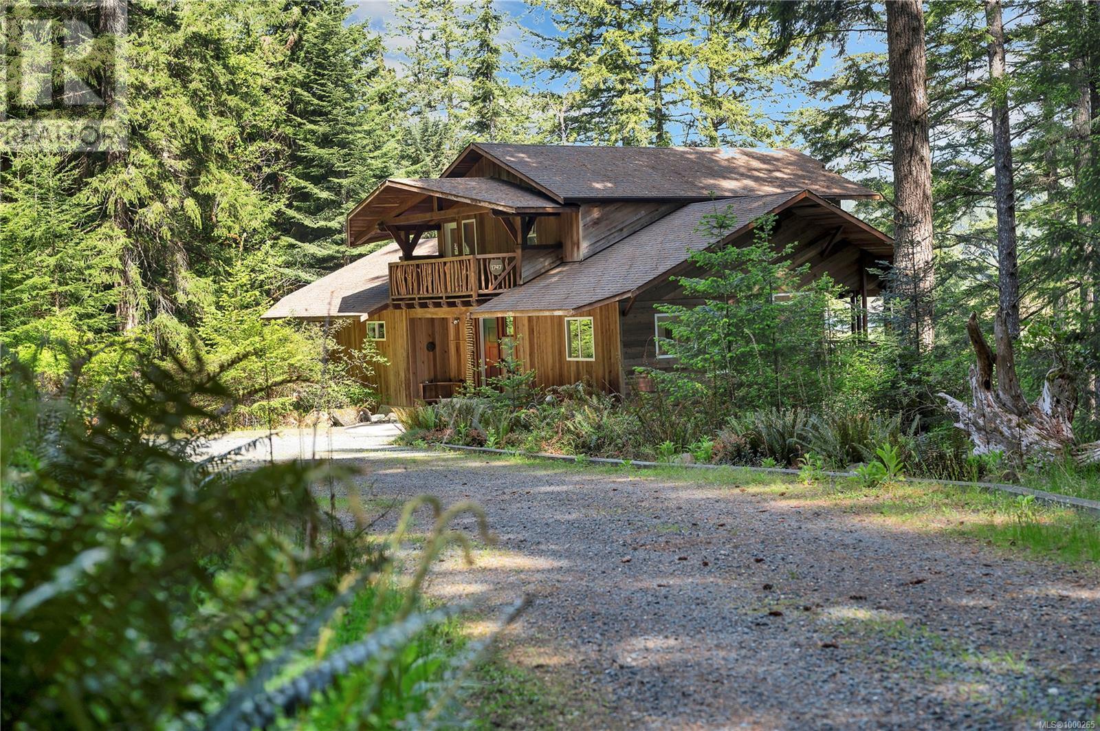 1747 Hyacinthe Bay Rd, Quadra Island