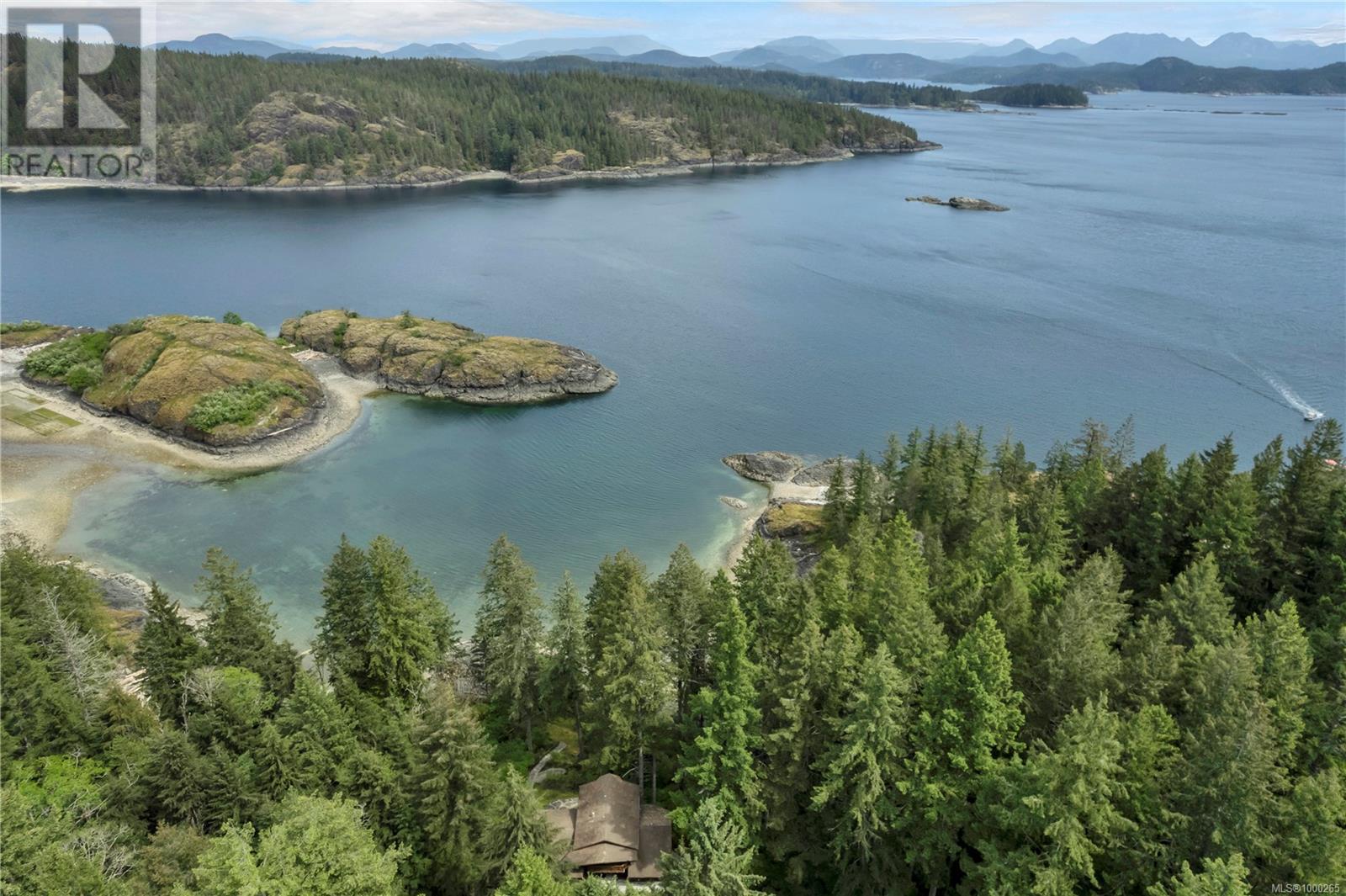1747 Hyacinthe Bay Rd, Quadra Island