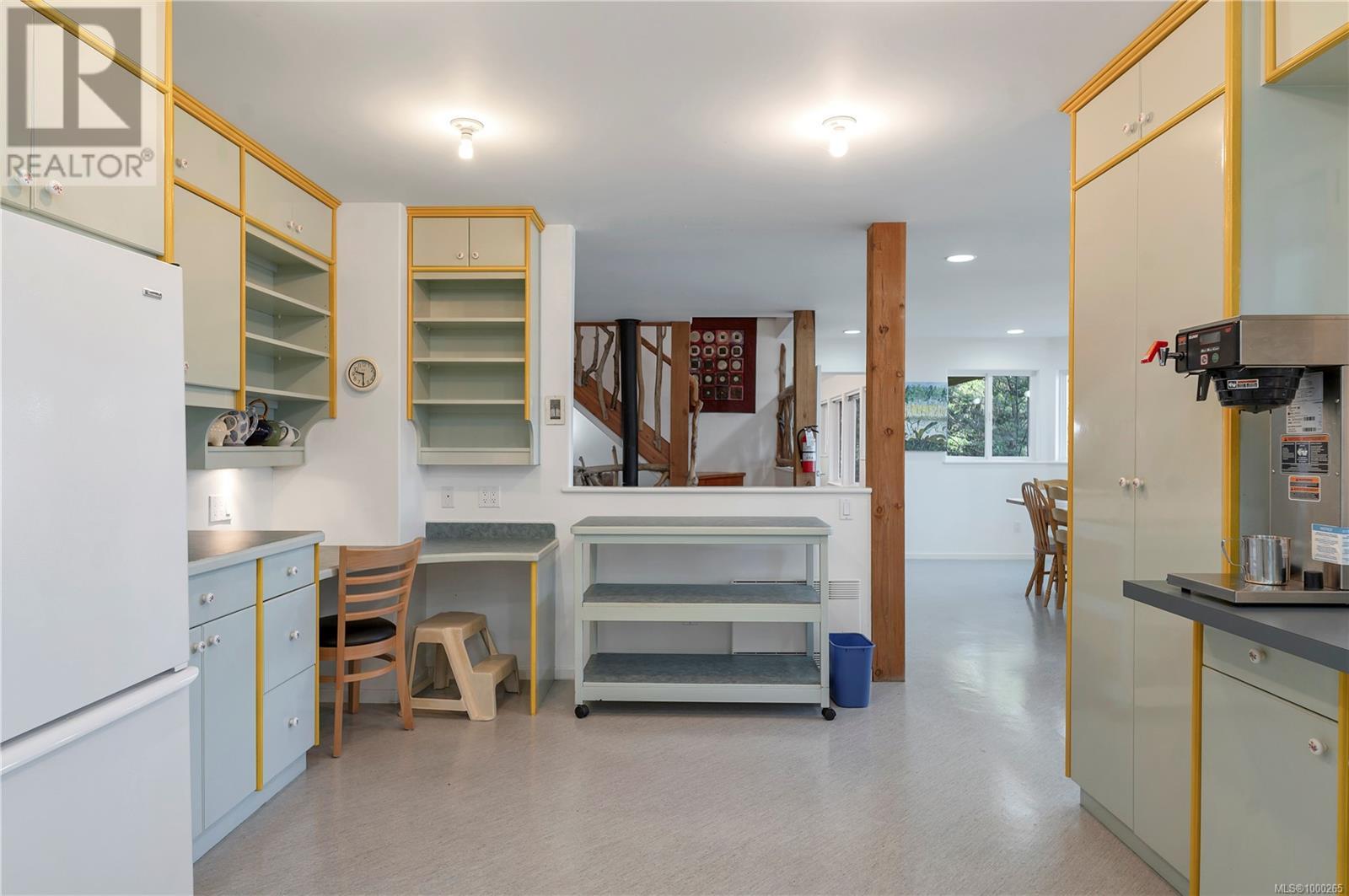 1747 Hyacinthe Bay Rd, Quadra Island