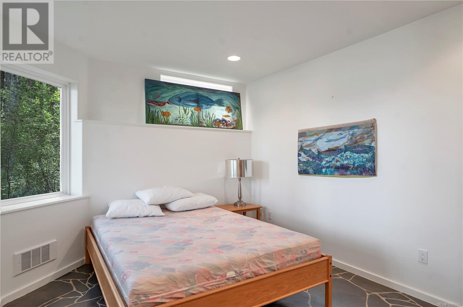 1747 Hyacinthe Bay Rd, Quadra Island