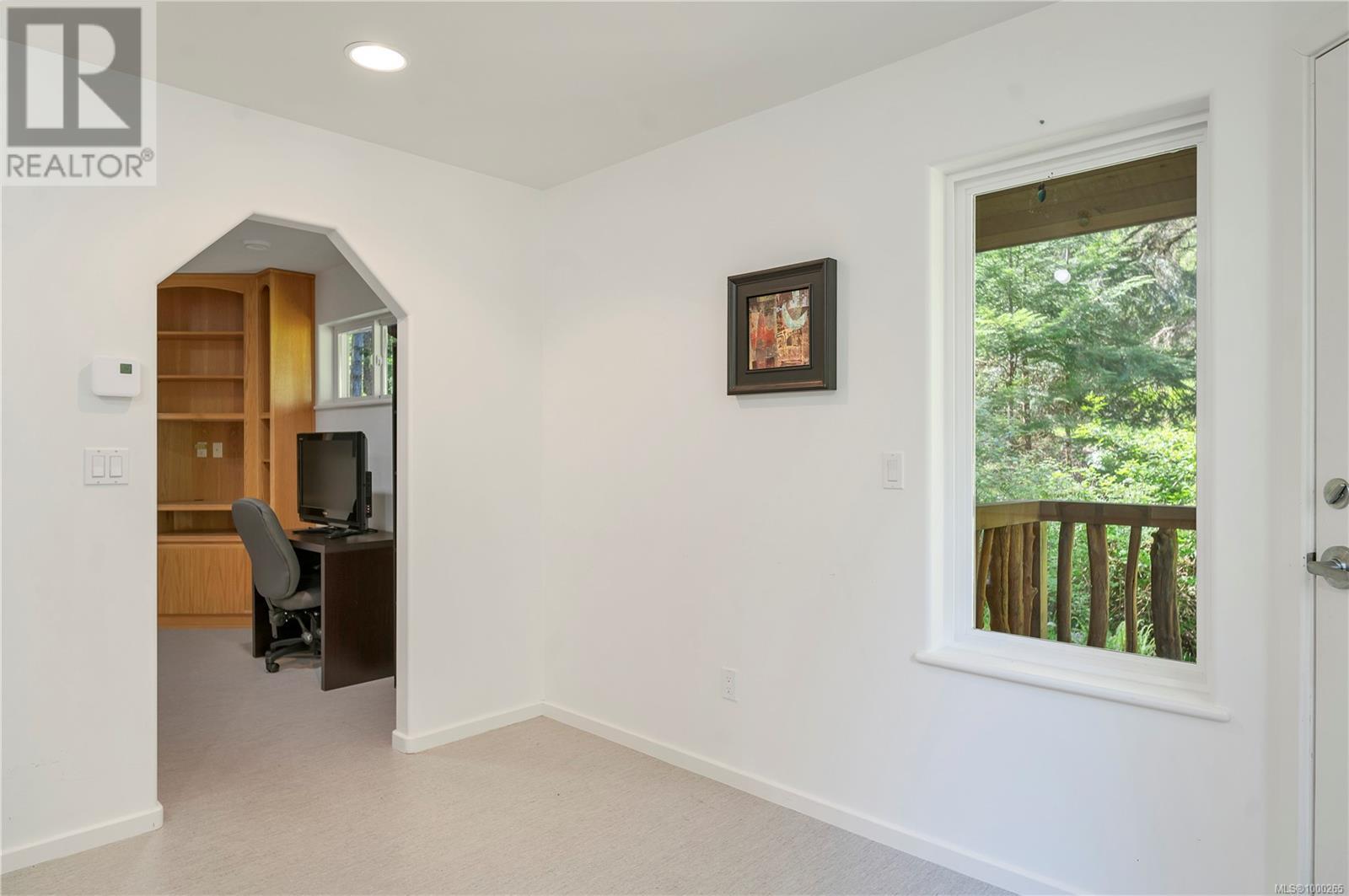 1747 Hyacinthe Bay Rd, Quadra Island