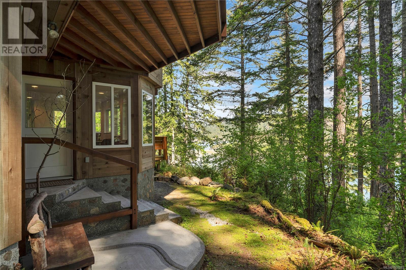 1747 Hyacinthe Bay Rd, Quadra Island