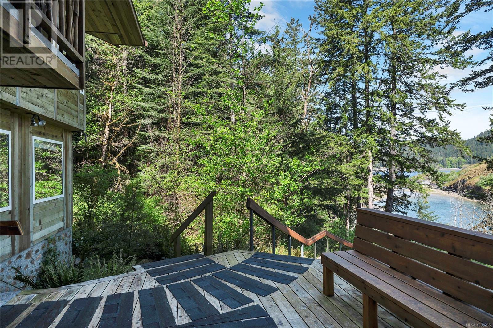 1747 Hyacinthe Bay Rd, Quadra Island