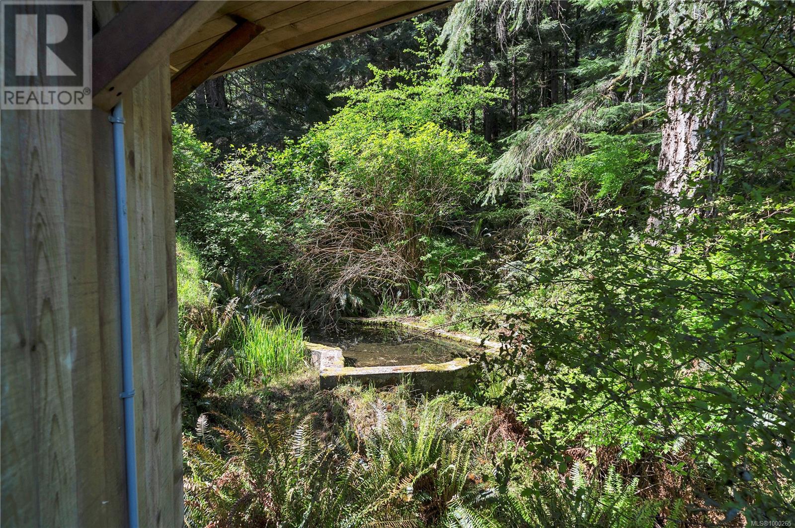 1747 Hyacinthe Bay Rd, Quadra Island