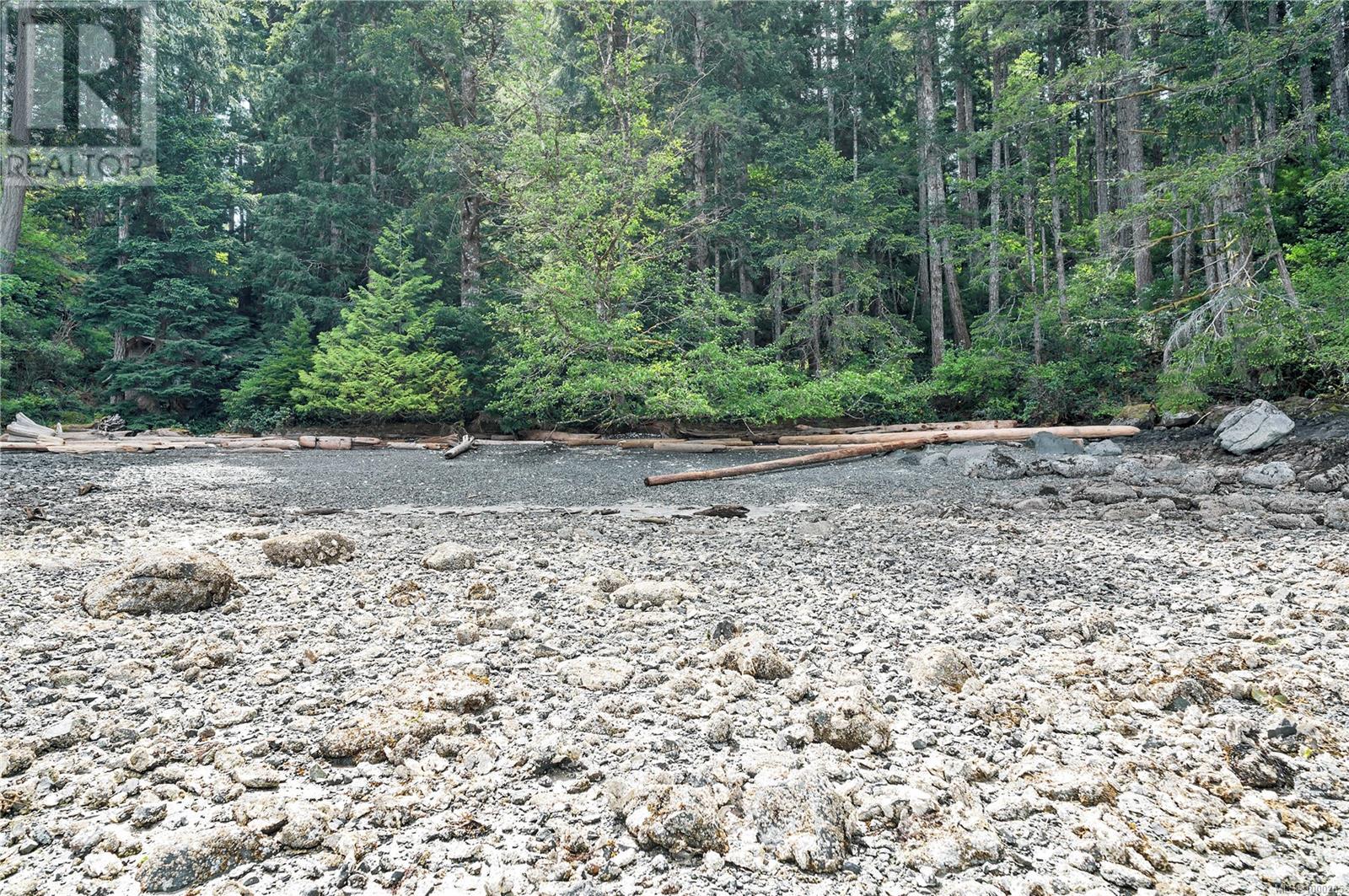 1747 Hyacinthe Bay Rd, Quadra Island