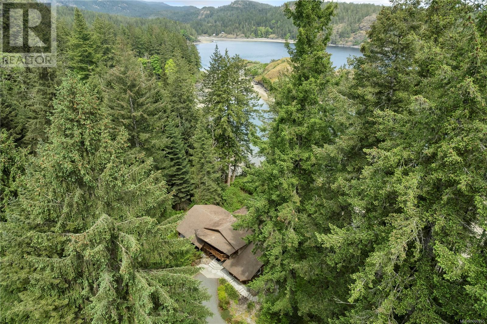 1747 Hyacinthe Bay Rd, Quadra Island
