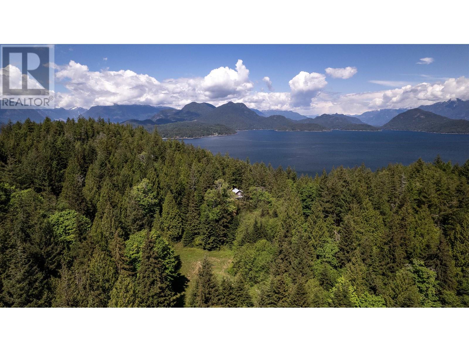 586 TREASURE TROVE ROAD, Keats Island