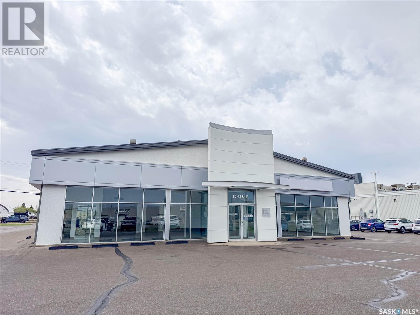 Photo 16 of 60 38th Street E, Prince Albert SK