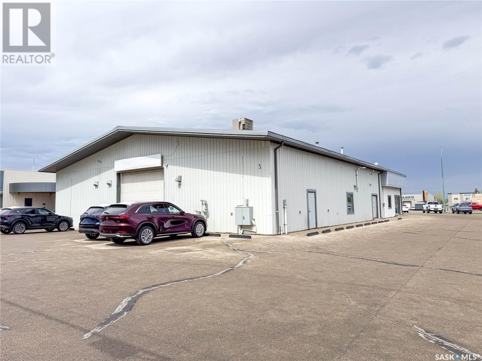 Photo 21 of 60 38th Street E, Prince Albert SK