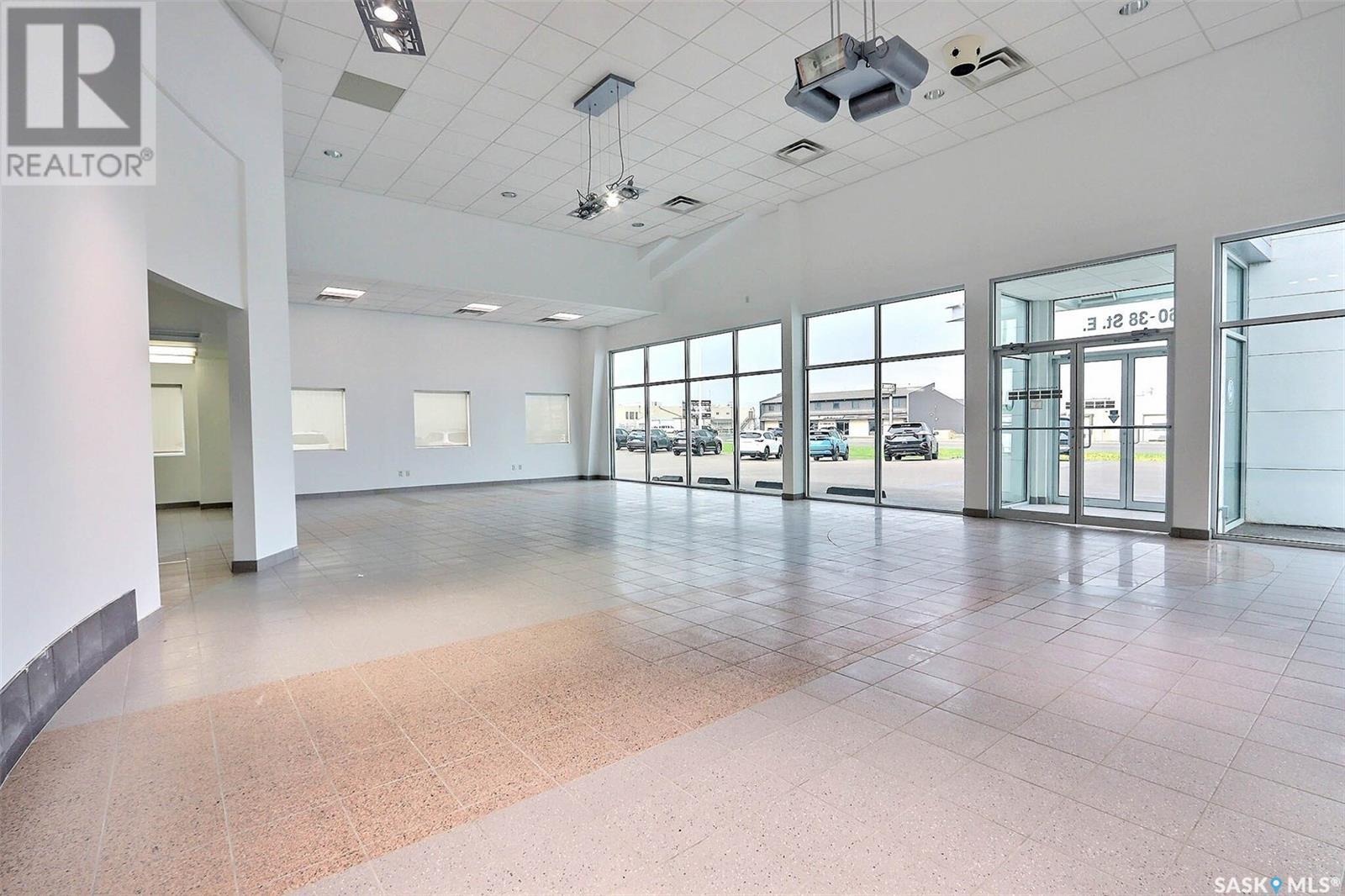 Photo 3 of 60 38th Street E, Prince Albert SK