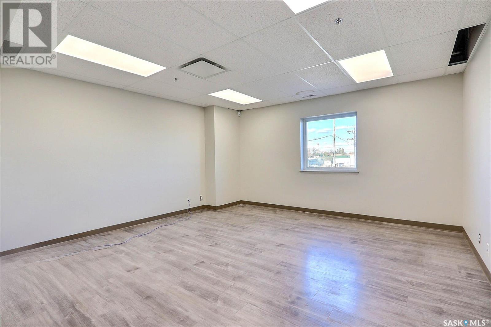 Photo 30 of 300 15th Street E, Prince Albert SK