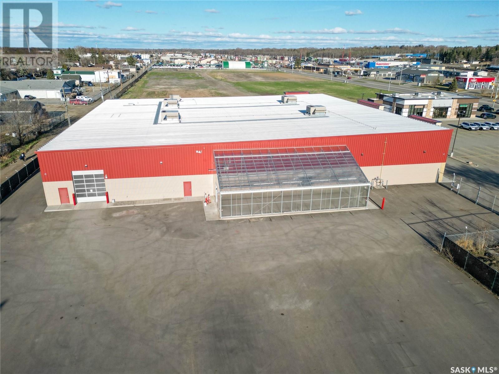Photo 37 of 300 15th Street E, Prince Albert SK