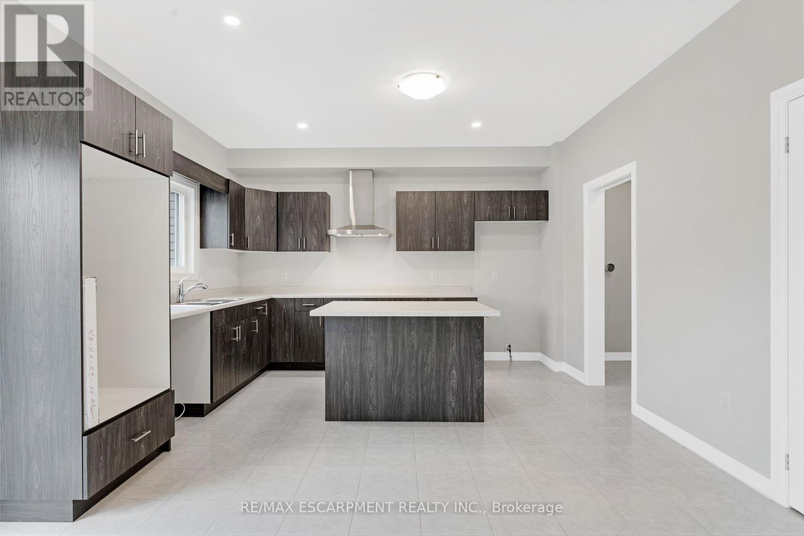 Photo 40 of 778 Bradford Avenue, Fort Erie ON