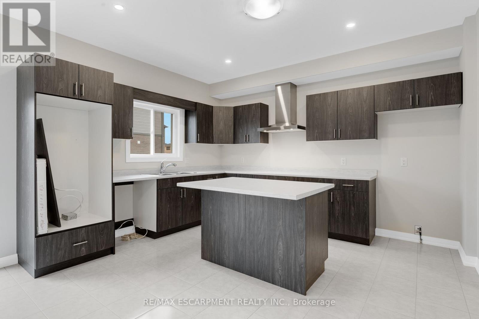 Photo 47 of 778 Bradford Avenue, Fort Erie ON