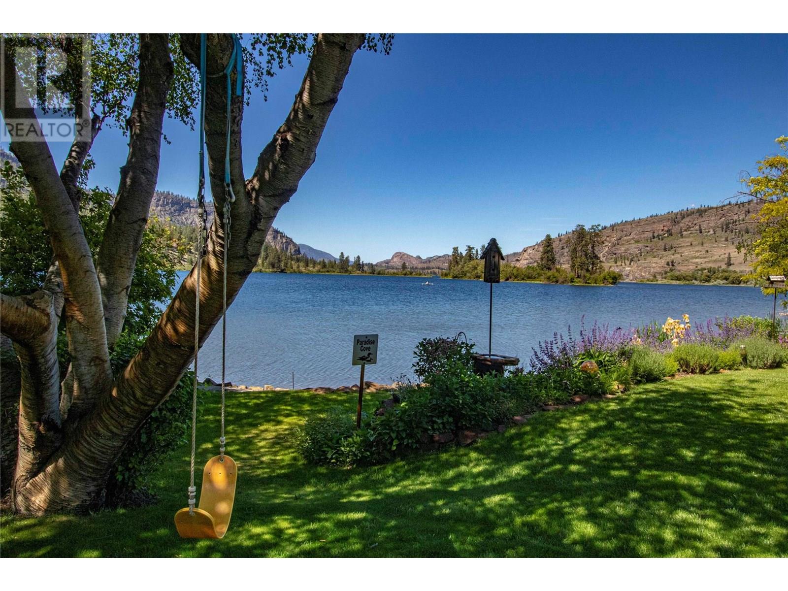252 Sundial Road, Oliver
