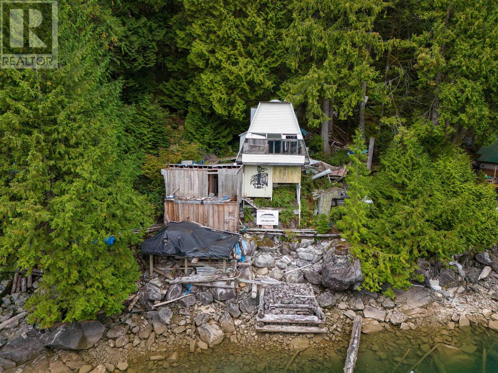 3 SEAL BAY, Pitt Meadows