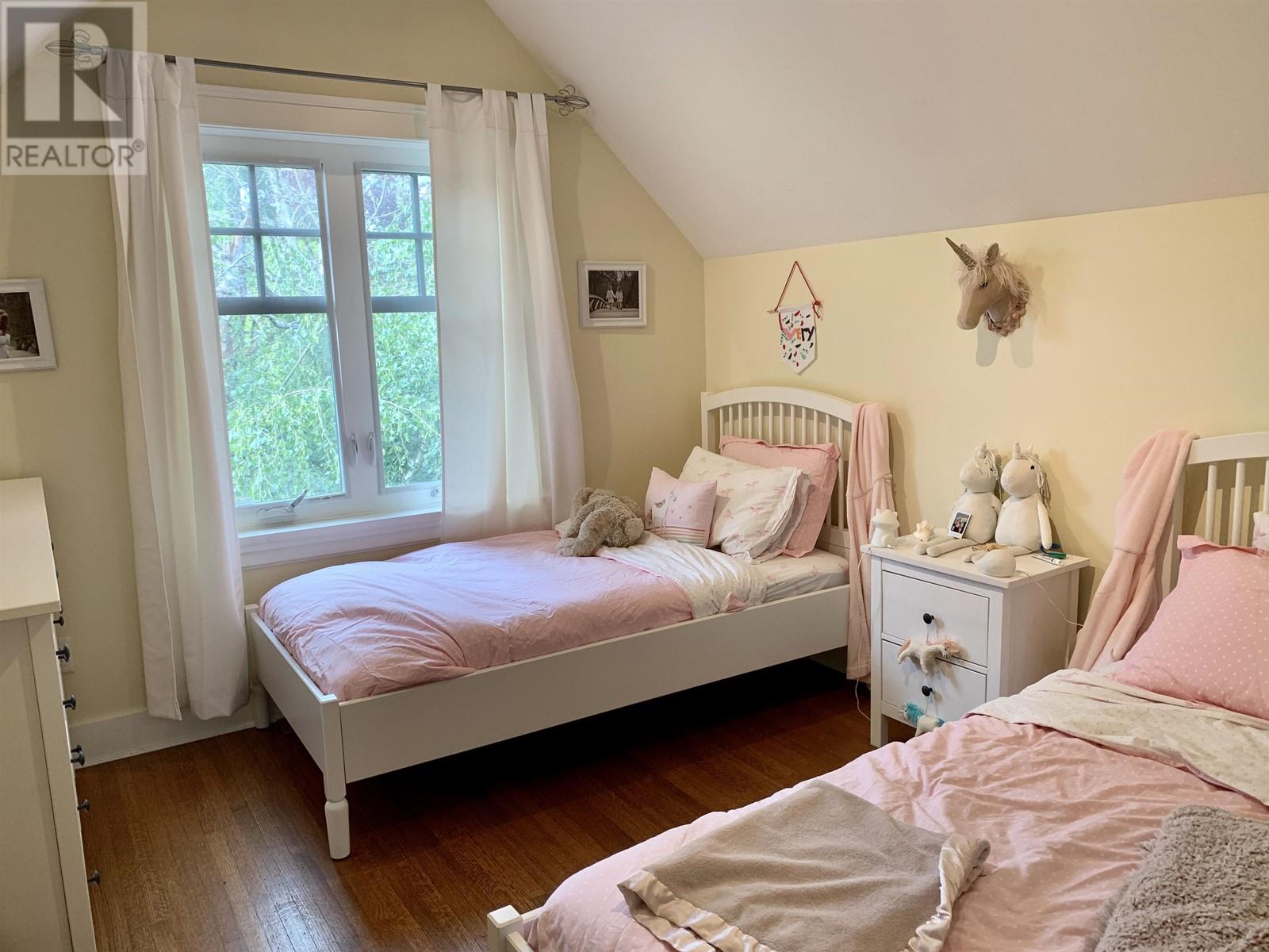 Photo 11 of 3250 W 35 Th Avenue, Vancouver BC