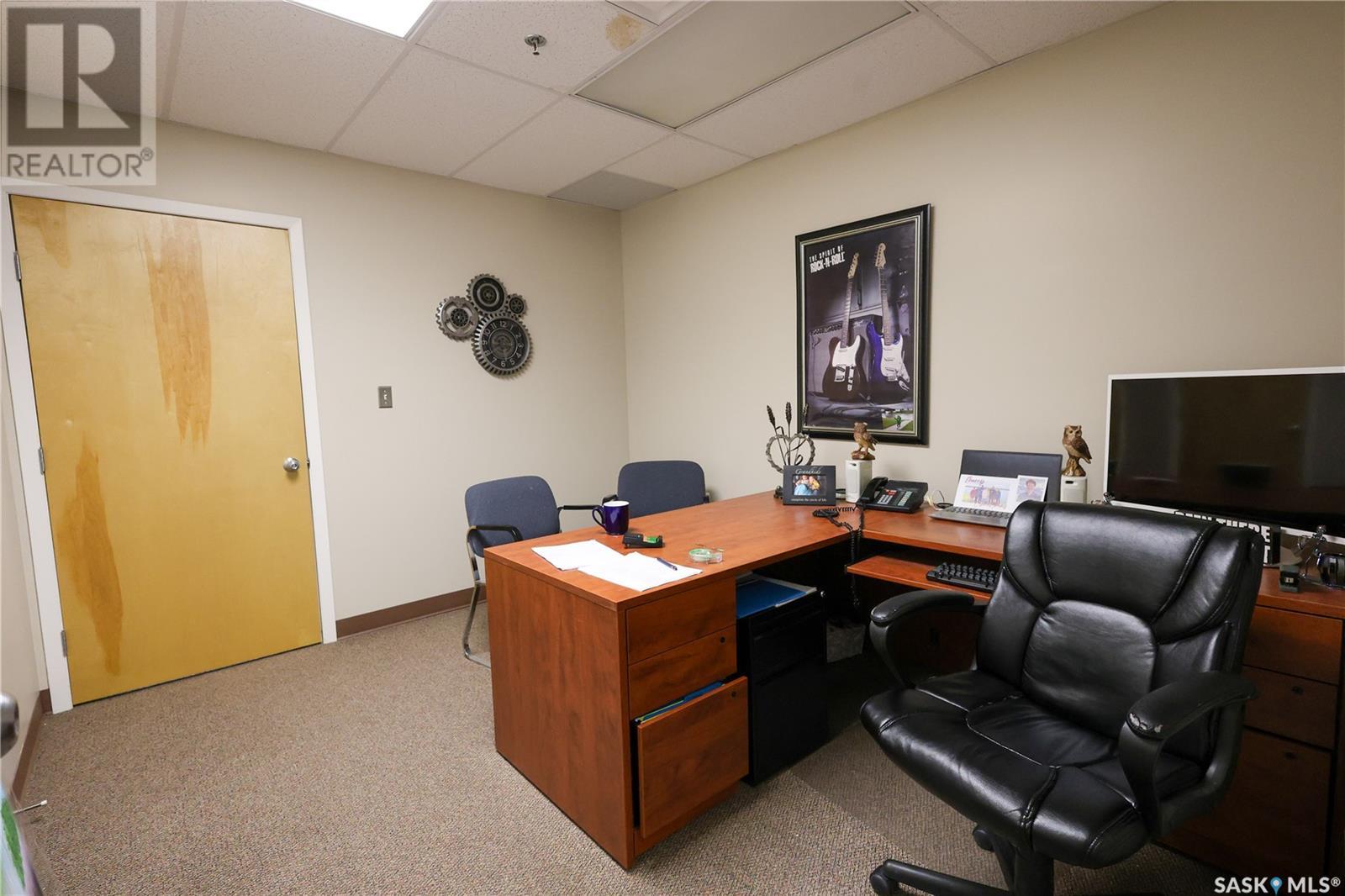 Photo 13 of 888 Central Avenue, Prince Albert SK