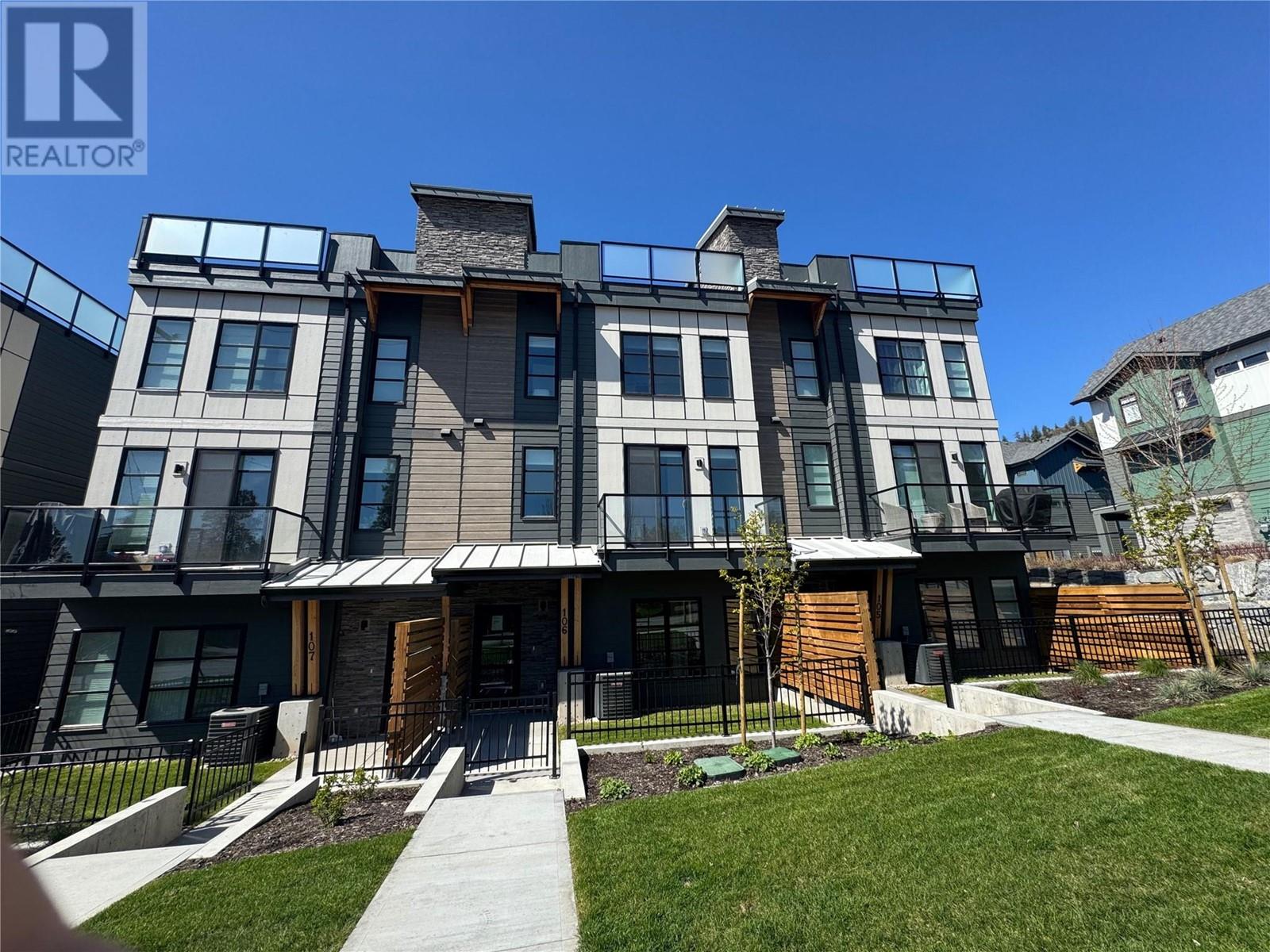 106 1455 Cara Glen Court, Kelowna