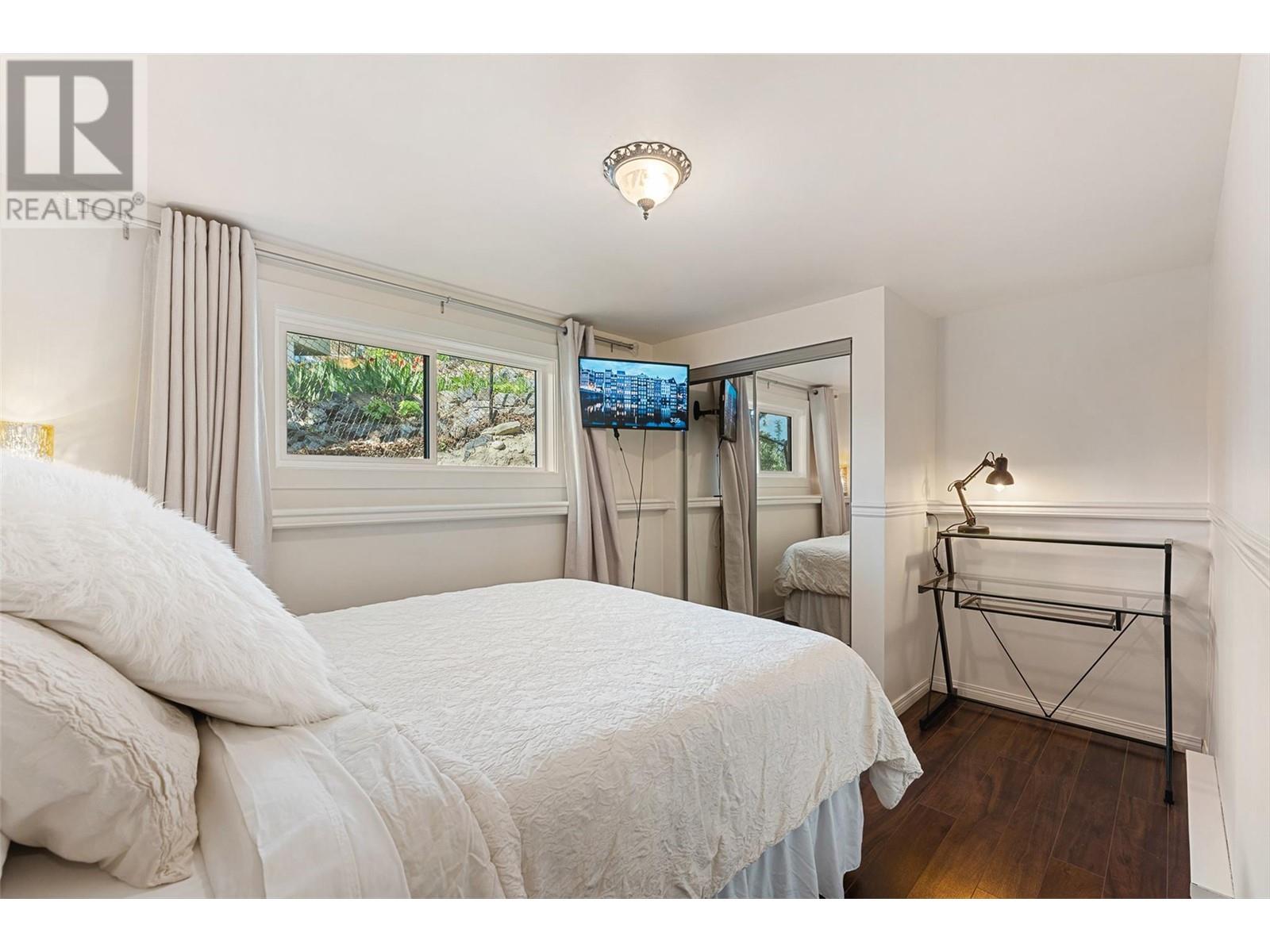 2165 Paly Road, Kelowna