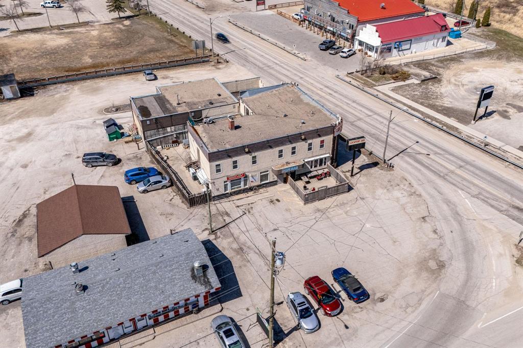 Photo 5 of 6970 Henderson Highway, Winnipeg MB