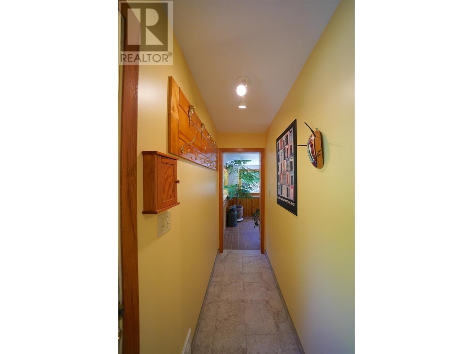 425 Alexander Road - 23