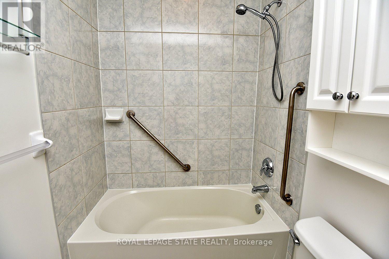 Photo 49 of 604 90 Charlton Avenue W, Hamilton ON