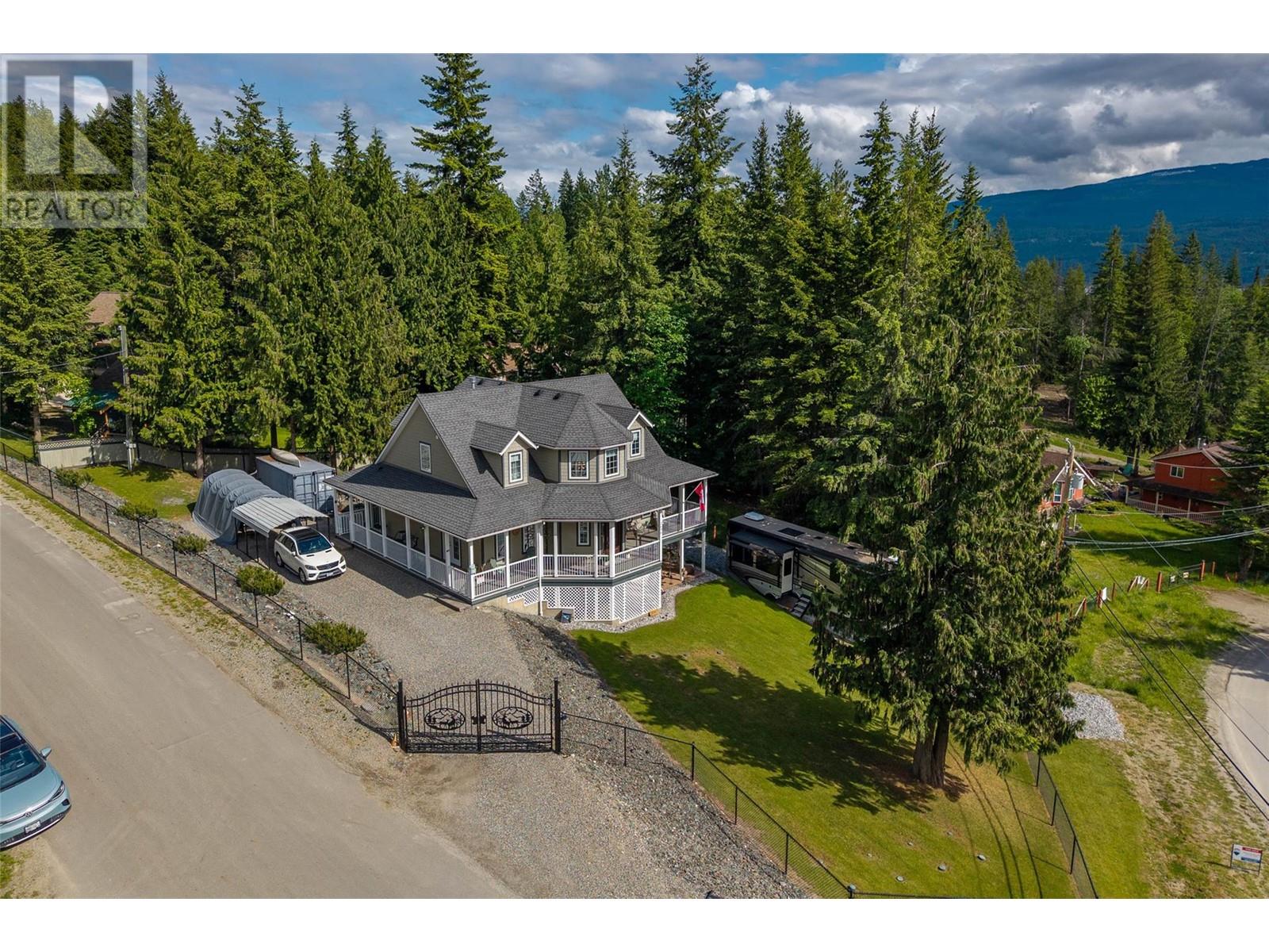 Photo 36 of 2696 Fraser Road, Anglemont BC