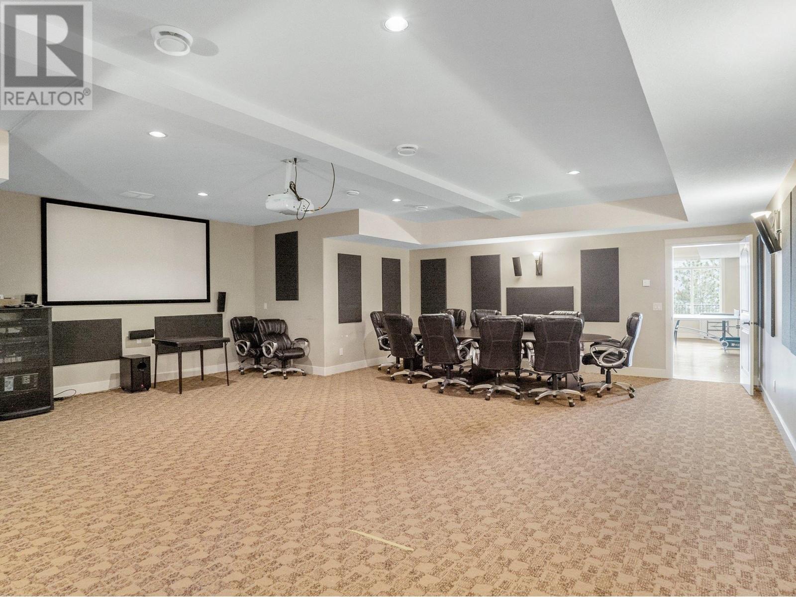 248 4350 Ponderosa Drive, Peachland