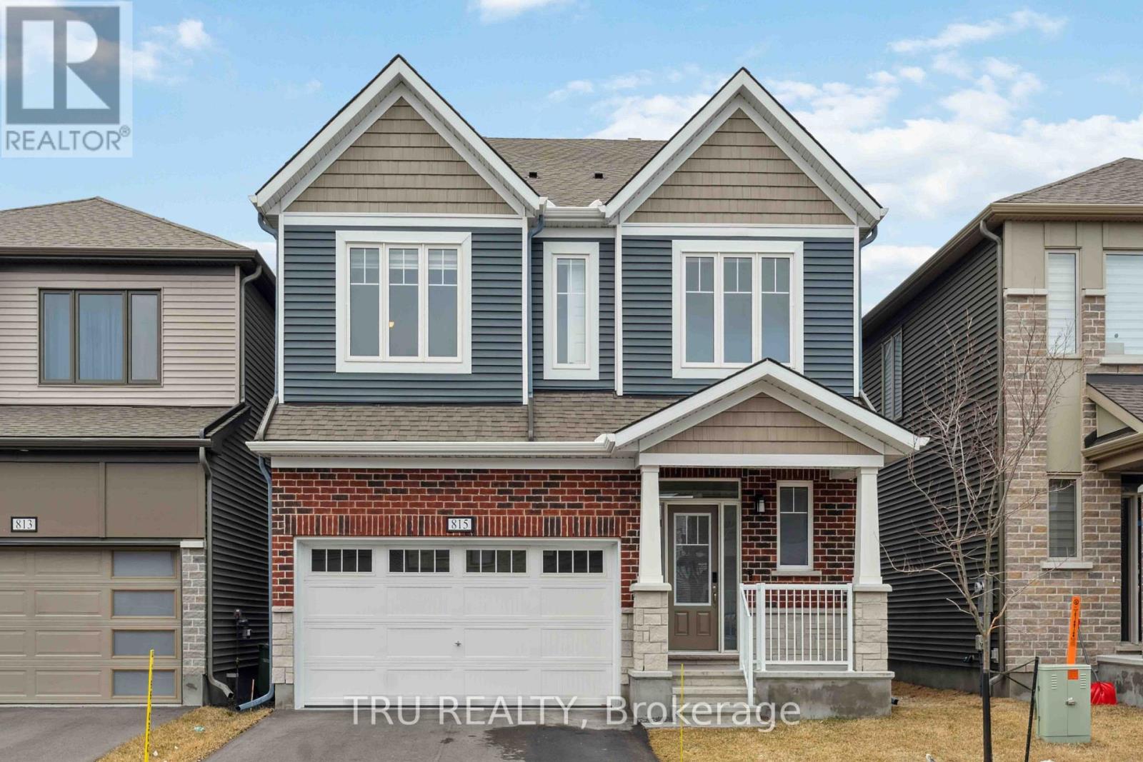 https://ddfcdn.realtor.ca/listing/TS638830173417730000/reb76/highres/4/x12155564_1.jpg