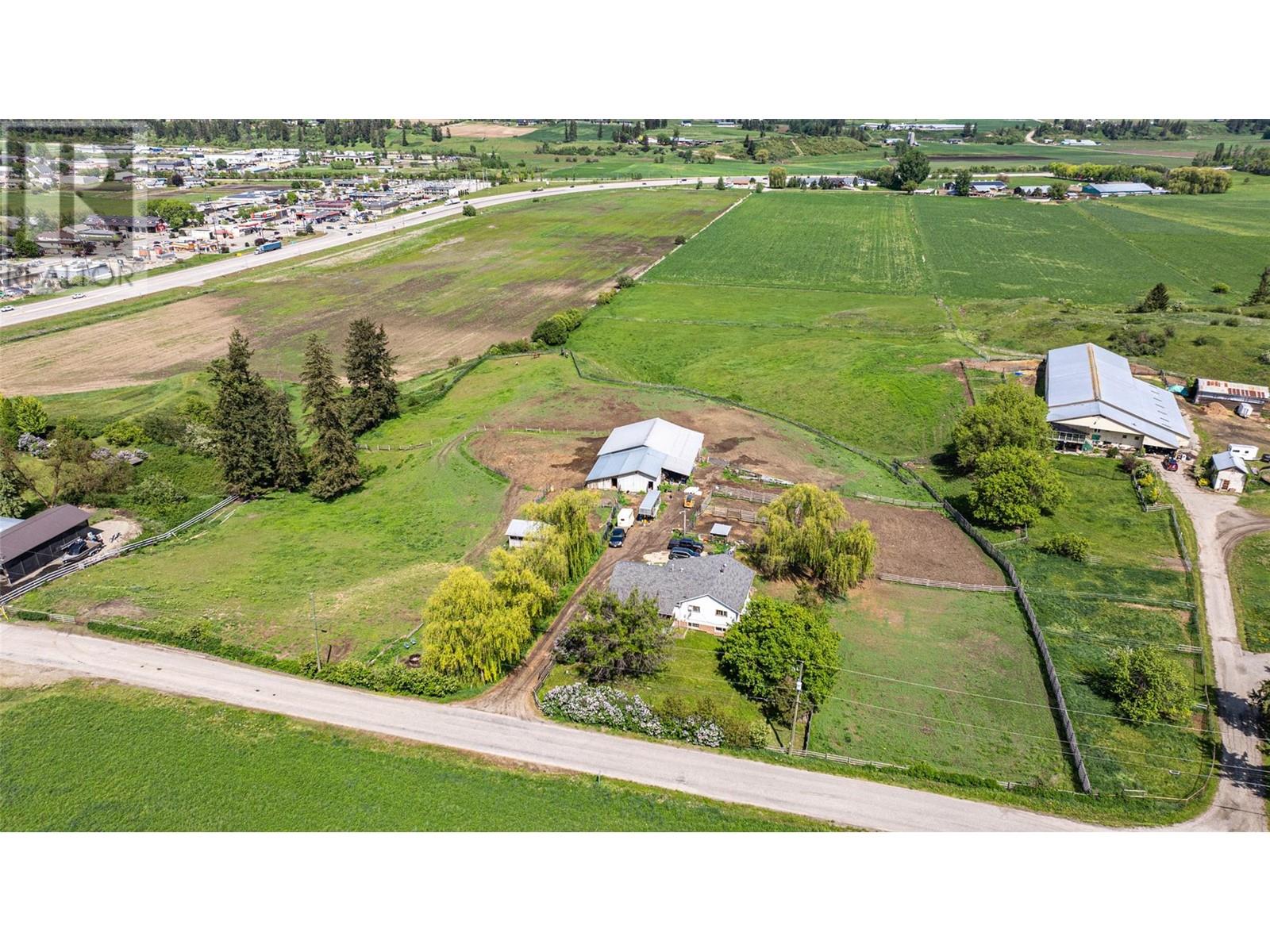 1956 Rosedale E Avenue, Armstrong