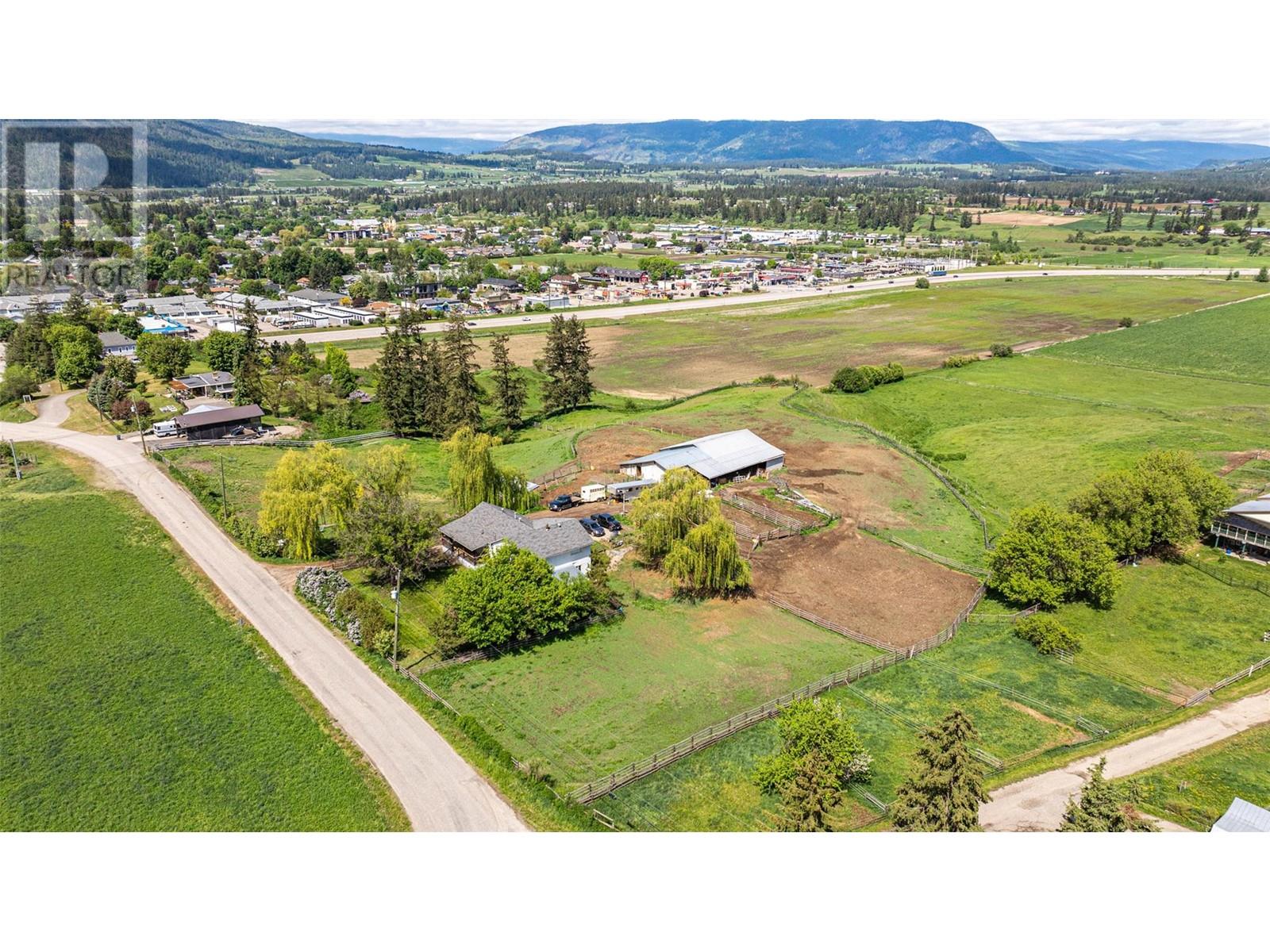 1956 Rosedale E Avenue, Armstrong