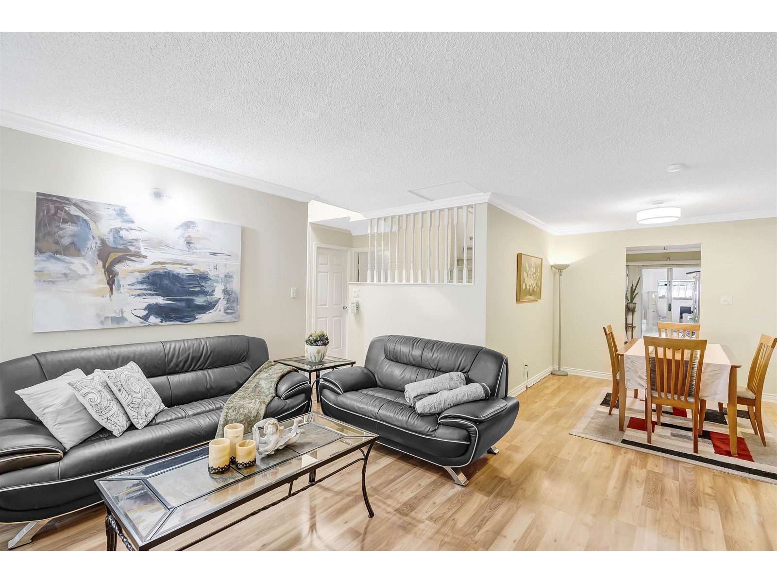 Photo 12 of 14783 101 Avenue, Surrey BC