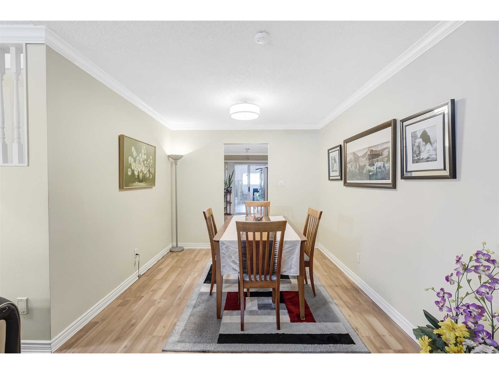 Photo 11 of 14783 101 Avenue, Surrey BC