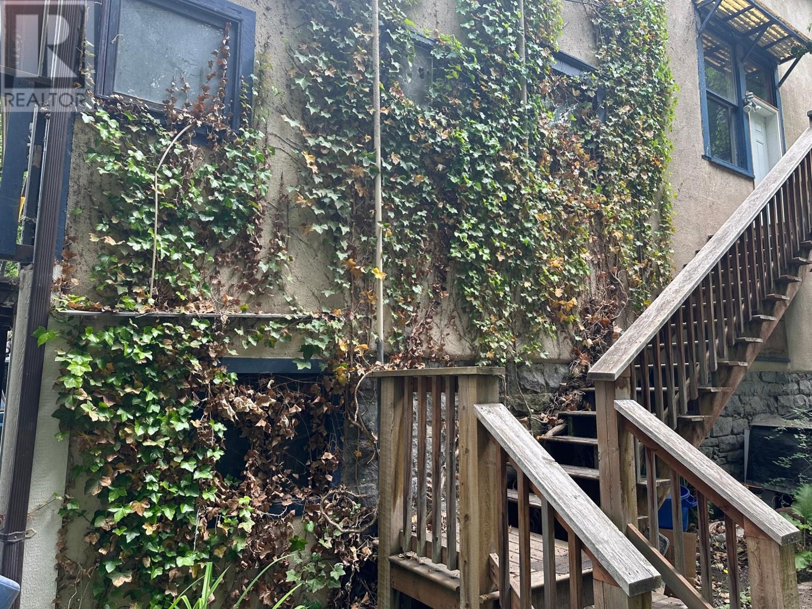  815 BAKER Street, Nelson