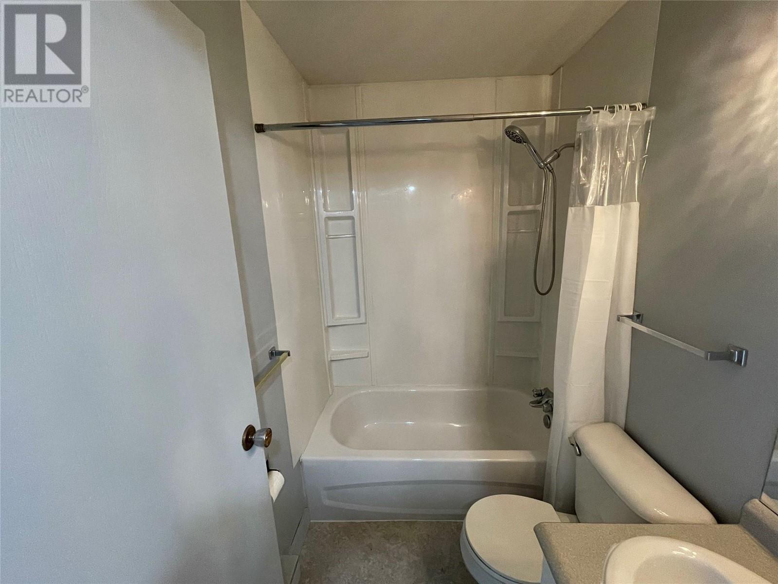 78 3800 40 Avenue, Vernon