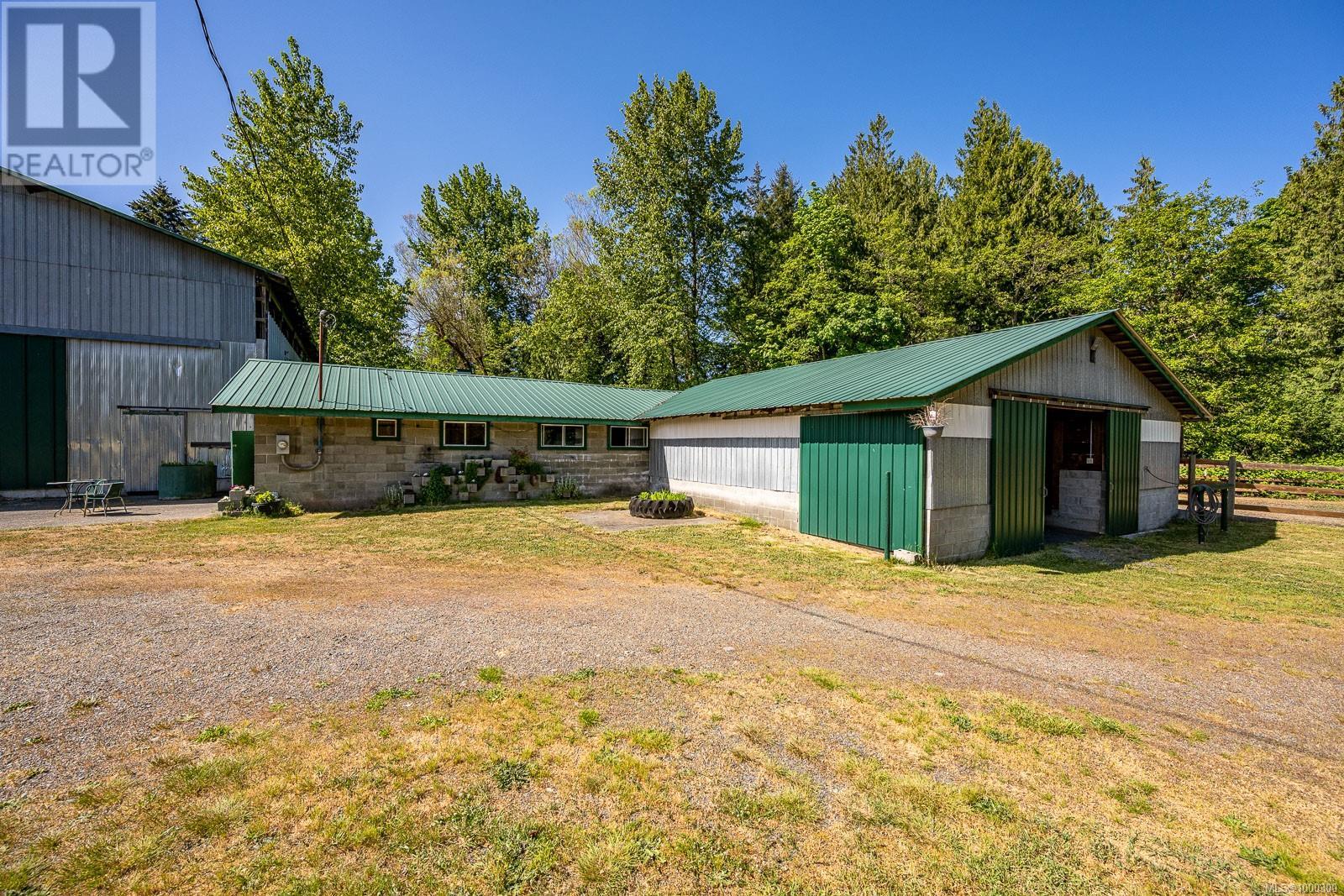 Photo 74 of 3155 Grant Rd, Courtenay BC