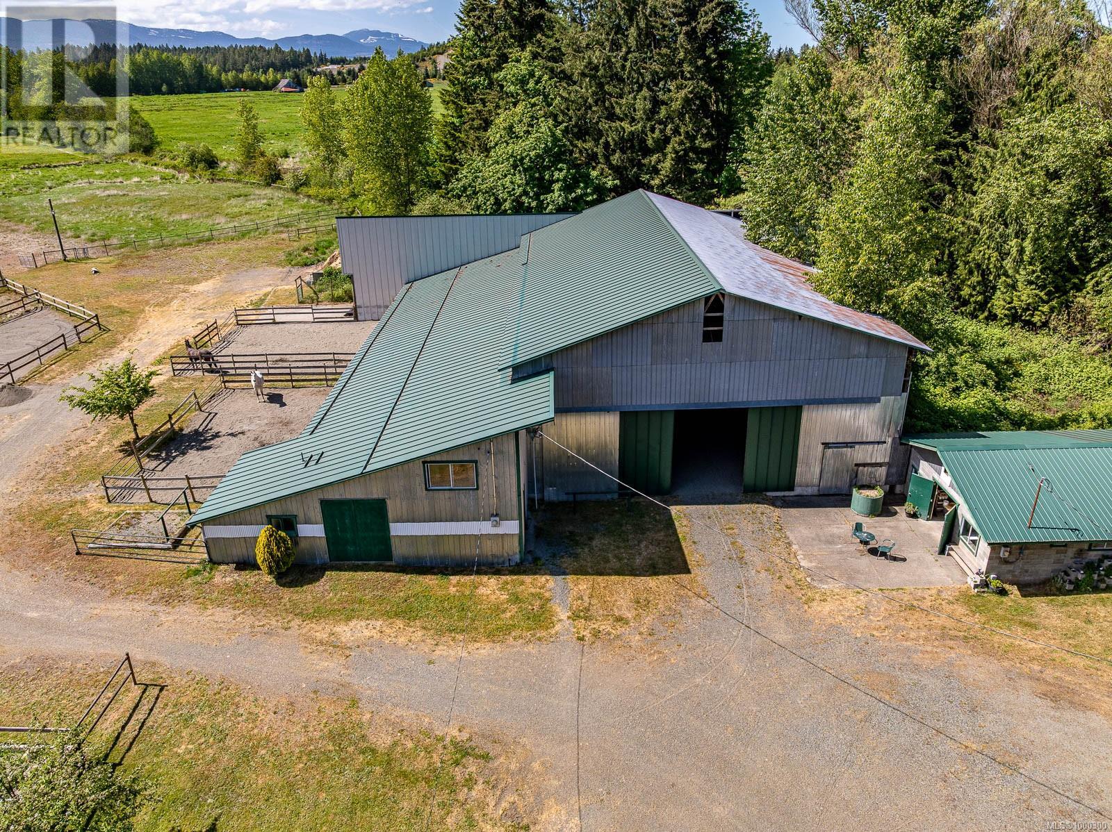 Photo 68 of 3155 Grant Rd, Courtenay BC