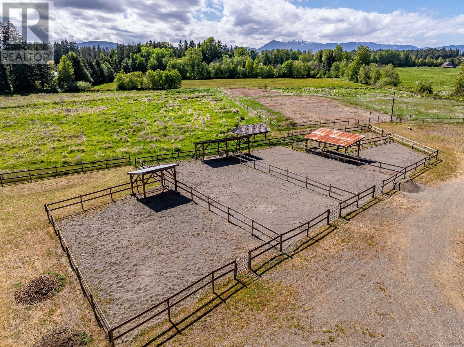 Photo 66 of 3155 Grant Rd, Courtenay BC