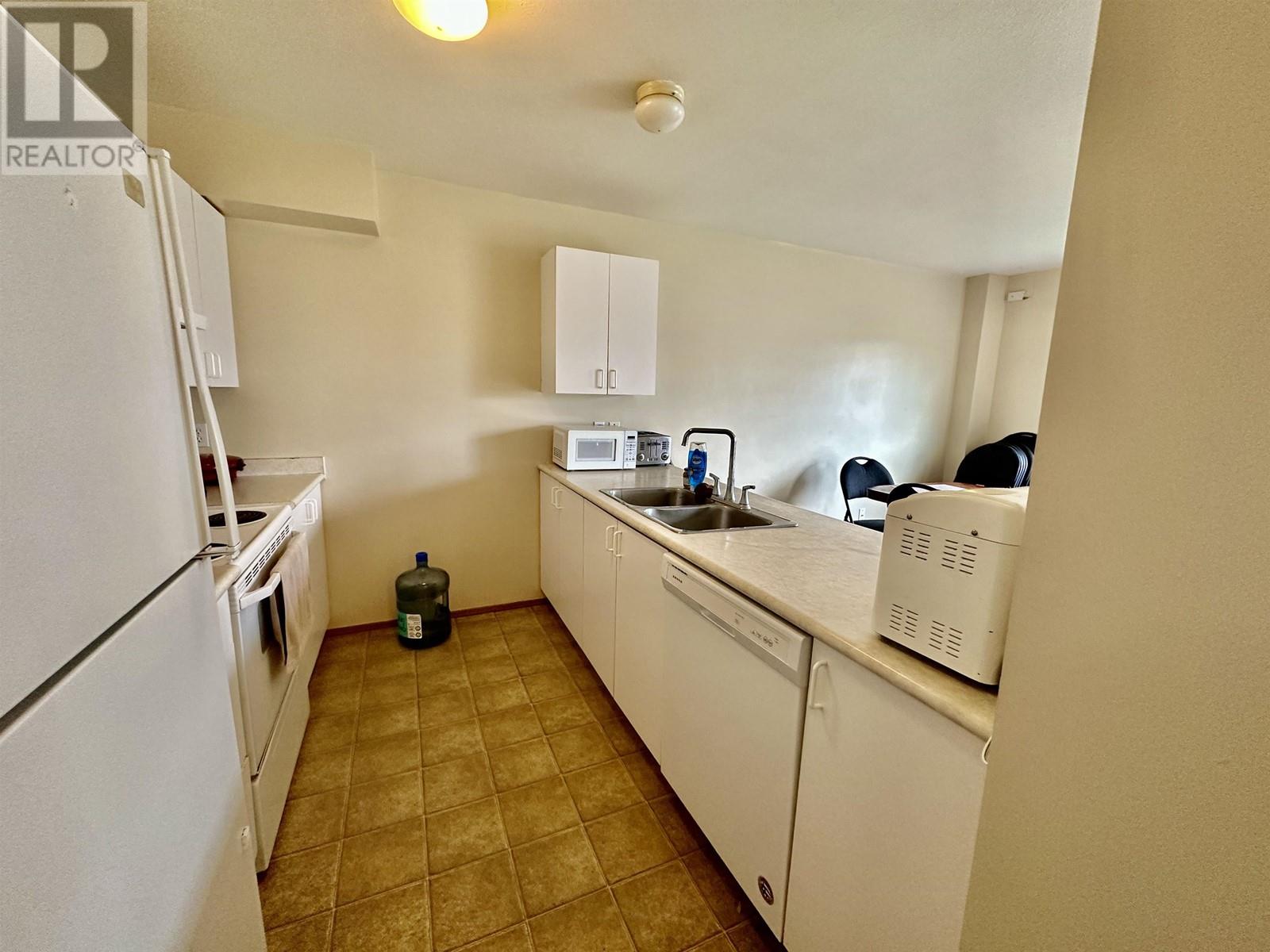 Photo 7 of 107 8328 92 Avenue, Fort St John BC