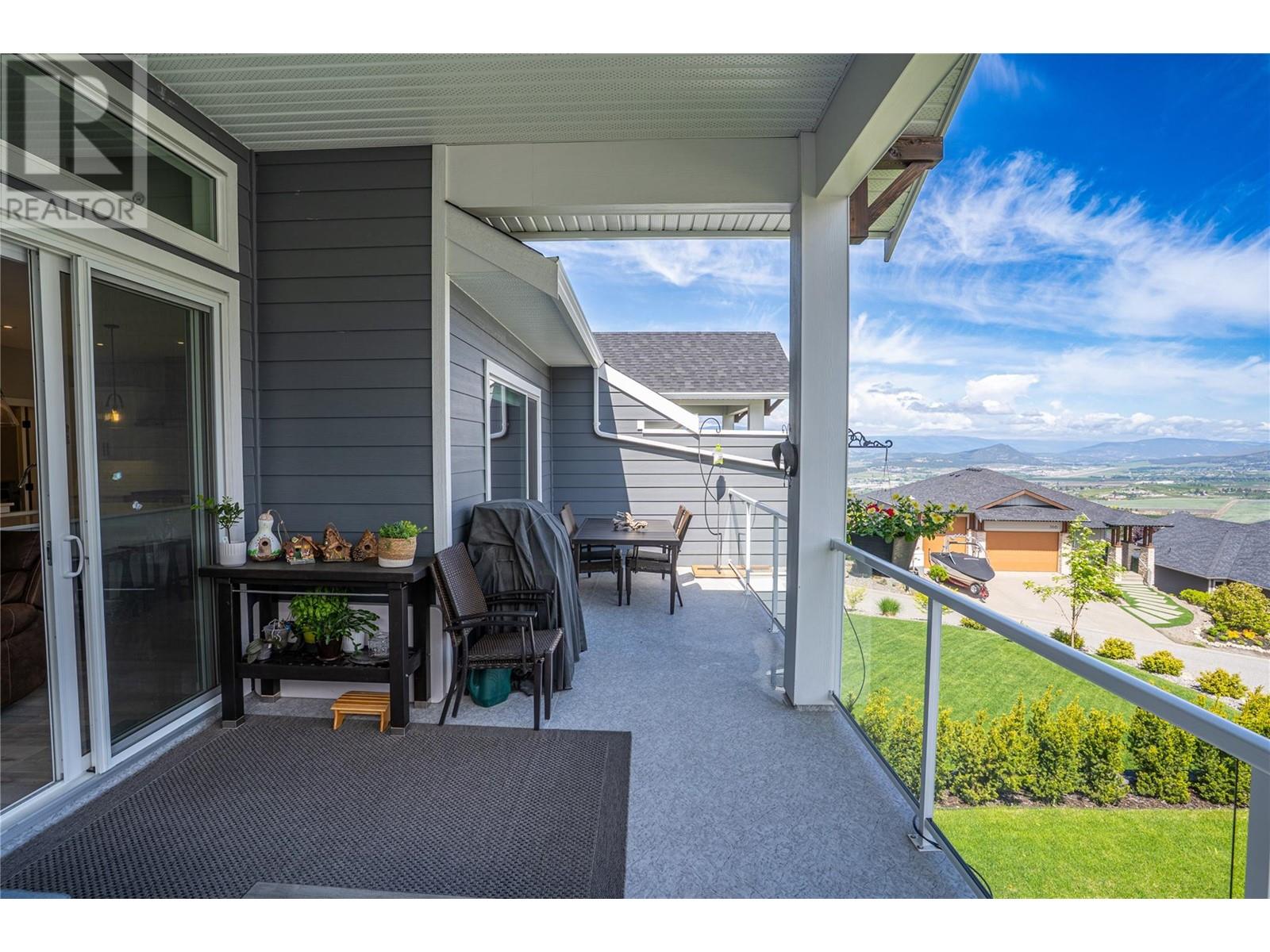  417 Carnoustie Drive, Kelowna