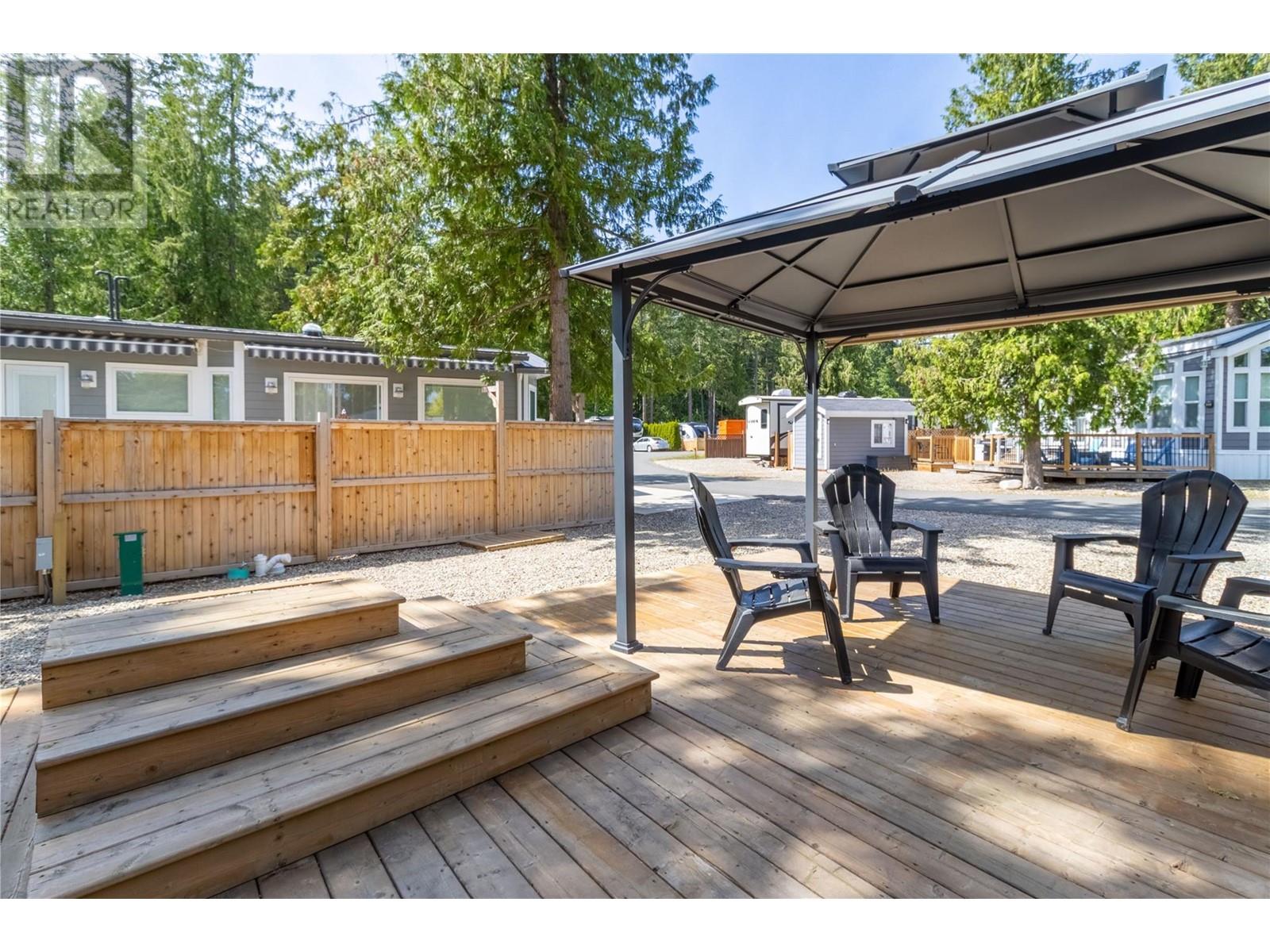 29 1131 Pine Grove Road, Scotch Creek