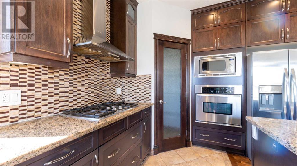 Single Family House for Sale in  Sherwood Rise NW Sherwood Calgary 