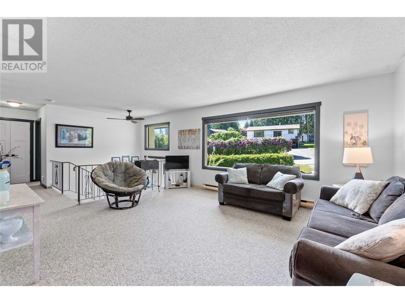  2829 Caen Road, Sorrento