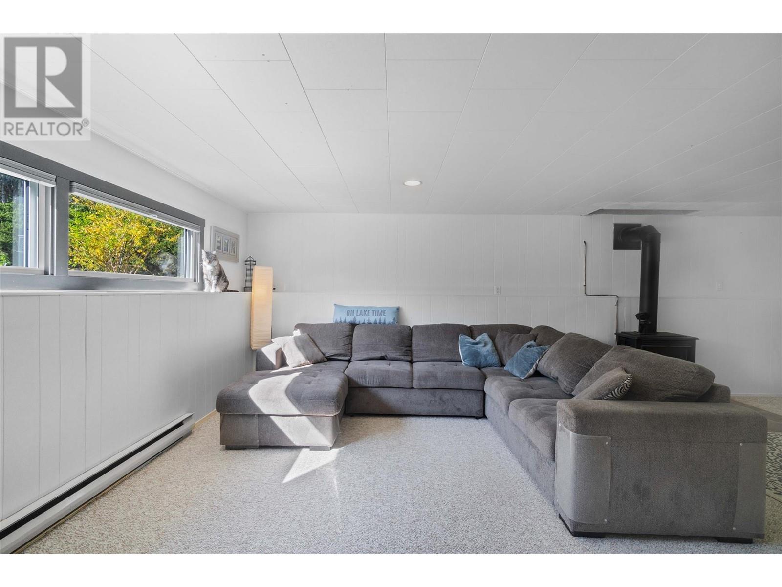  2829 Caen Road, Sorrento